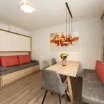 Apartman Sunny *