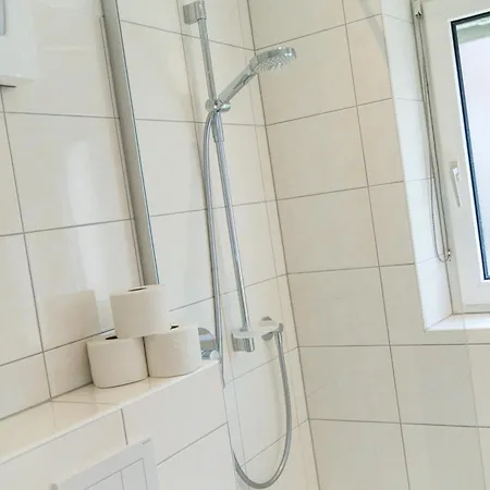 Sunny Apartment Linz