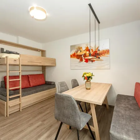 Sunny Apartment Linz